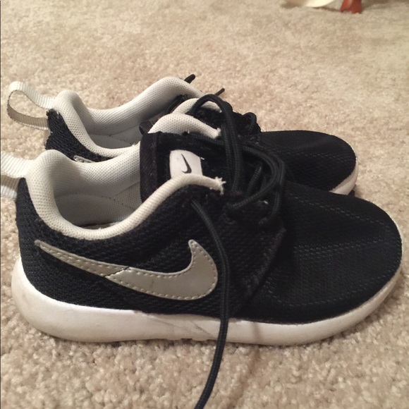 size 13 nike girl